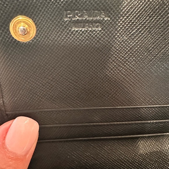 PRADA Saffiano leather  long wallet - Picture 6 of 9